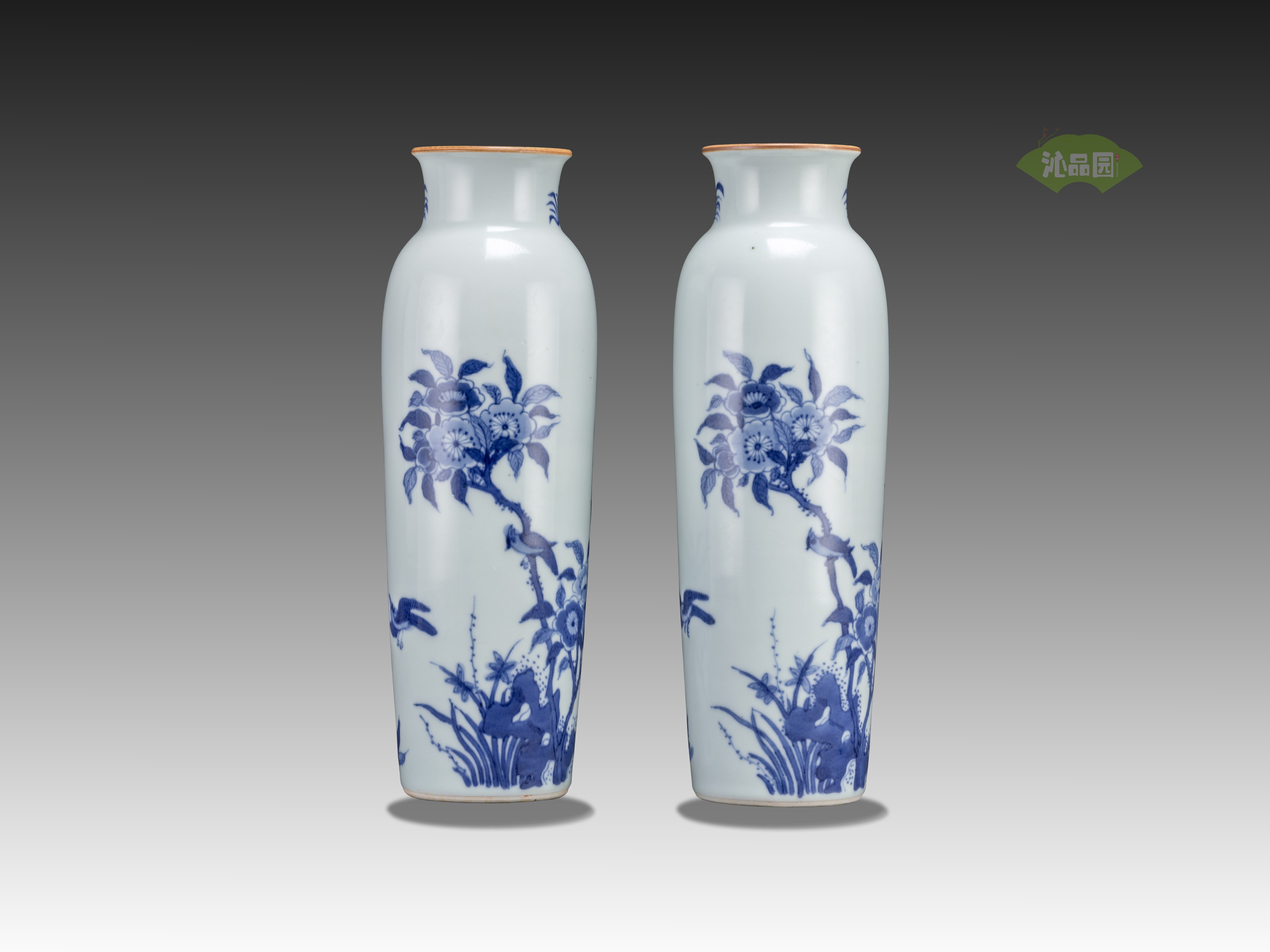 清顺治 青花花鸟筒瓶