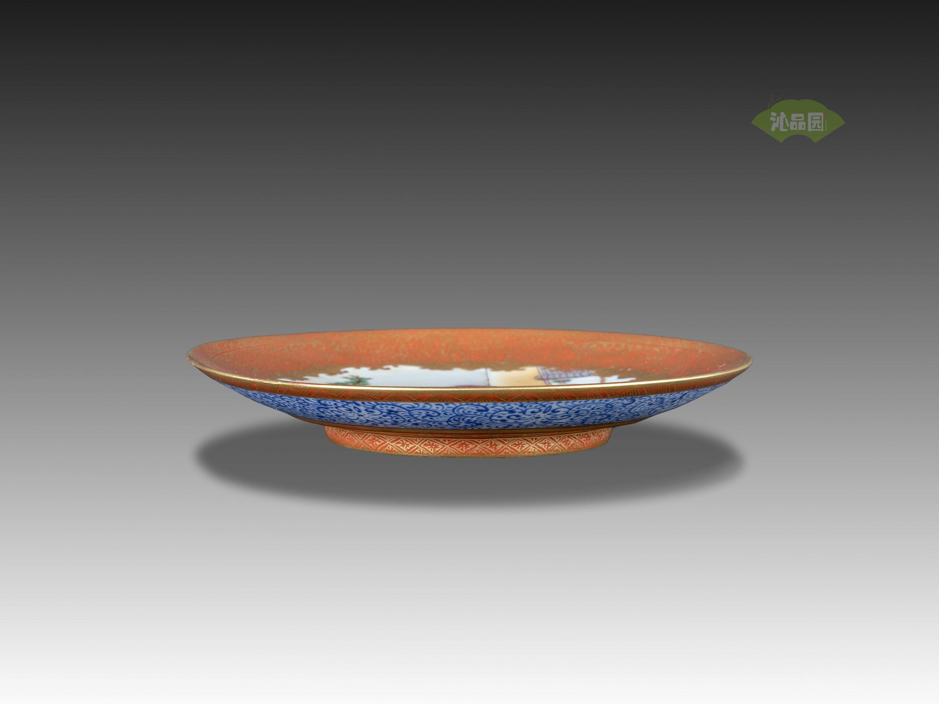 清乾隆 珐琅彩描金课子图碟