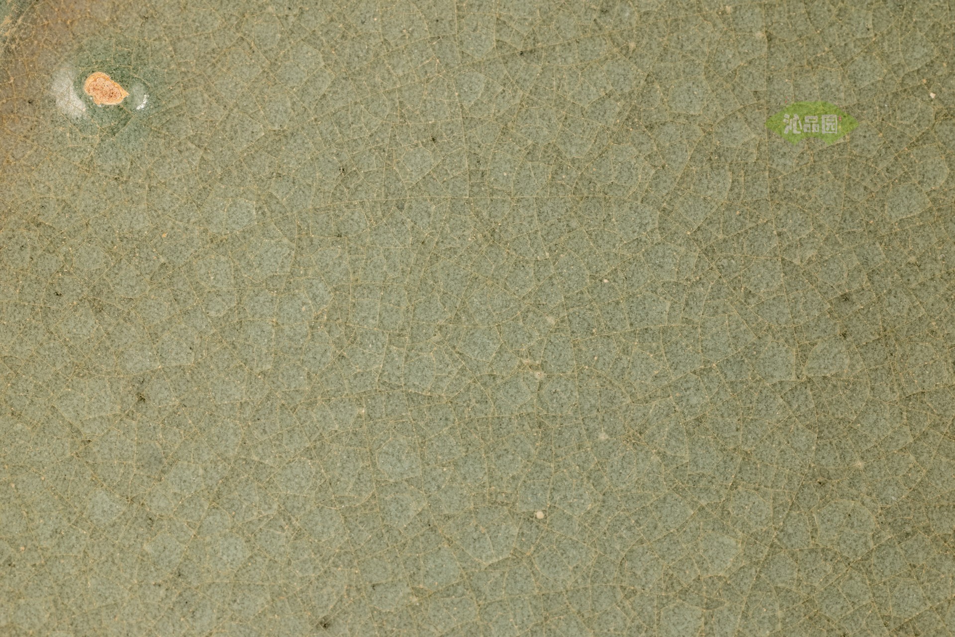 001_ae6d50433a7e.jpg