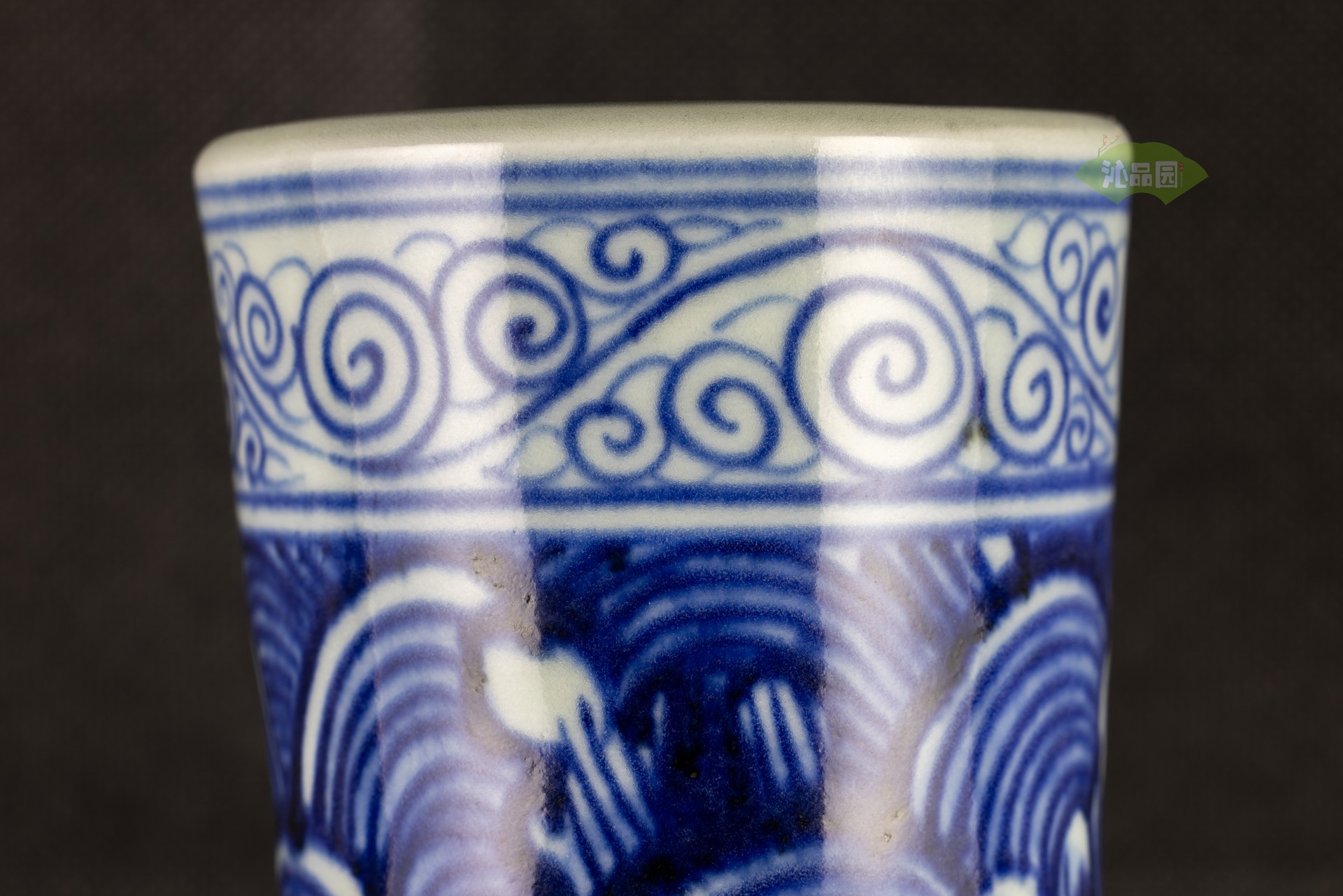 004_920e416c9bba.jpg